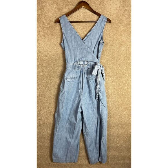 J.‎ Crew Wrap Jumpsuit Women's 4 Blue Denim Chambray Tie Waist Sleeveless V Neck - Picture 9 of 12